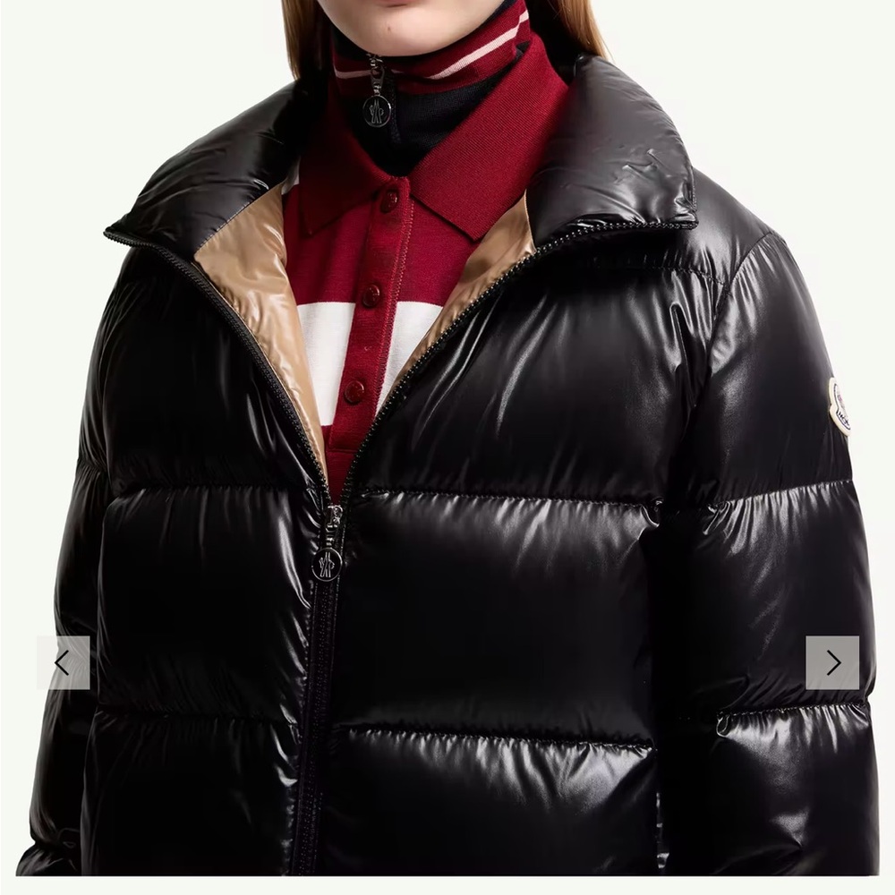 Moncler Abbadia Short Down Jacket - Picture 5 of 9